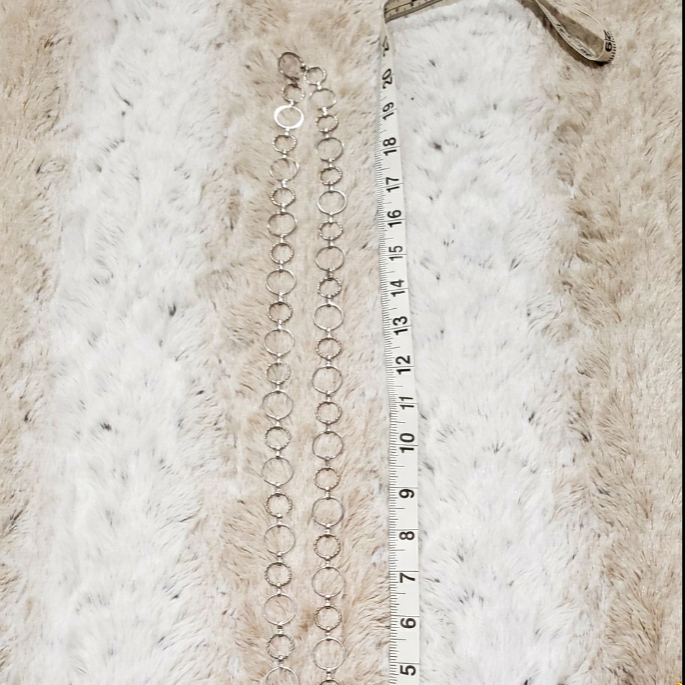 Vintage Silver-tone open ring necklace